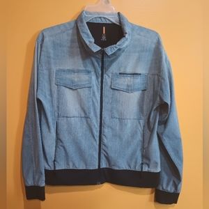 Lucy Women's Blue Denim Front Zip Front Pocket Look Trucker Jacket Size S/P